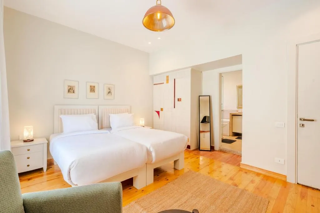 Double Room with Private Bathroom