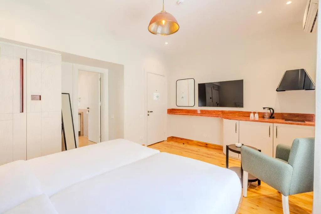 Double Room with Private Bathroom